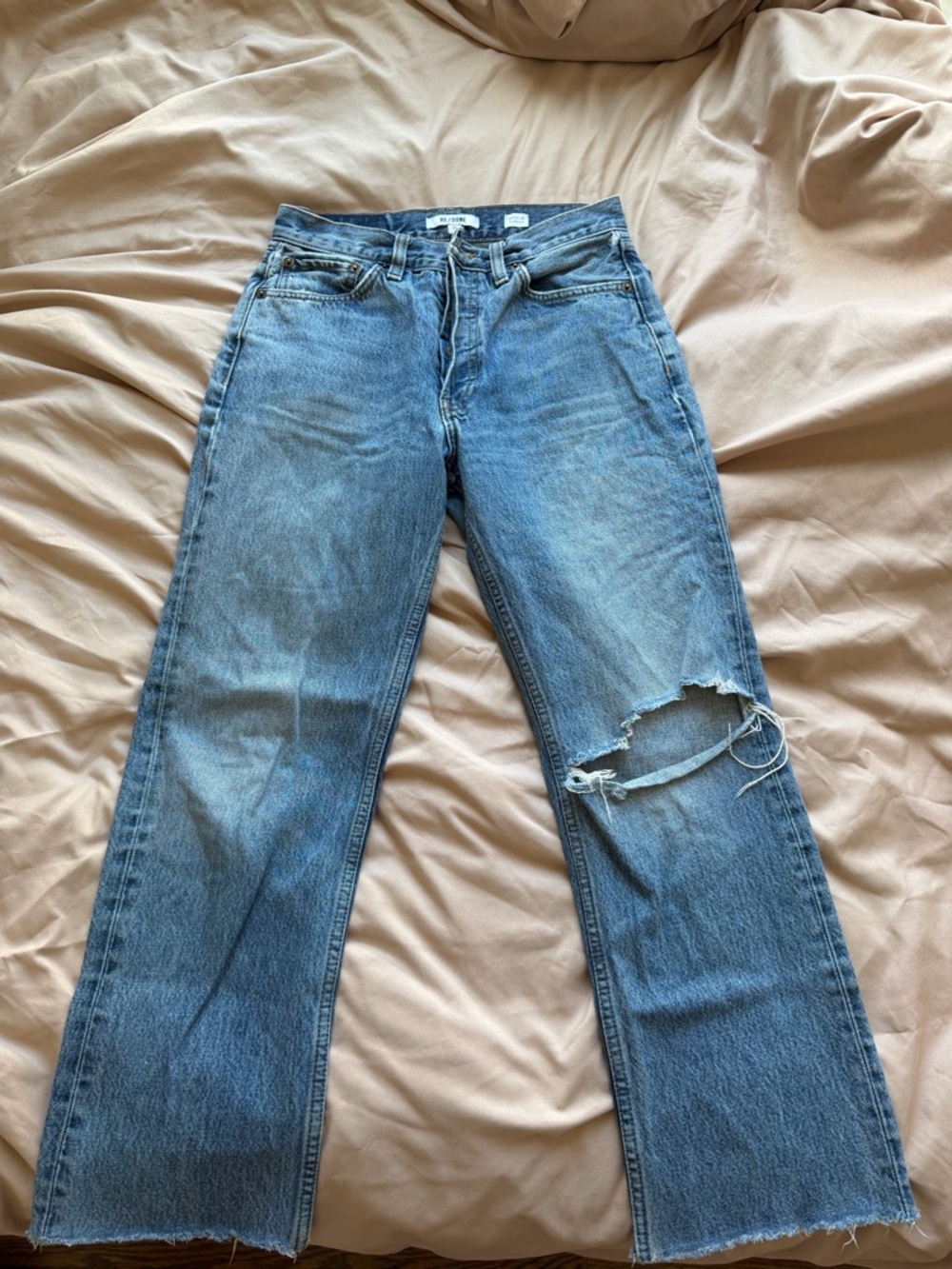 Re/Done Women's Straight-Leg Distressed Light Blue Jeans